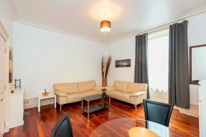 1 Bedroom Flat To Rent In Crown Street, The City Centre, Aberdeen, AB11