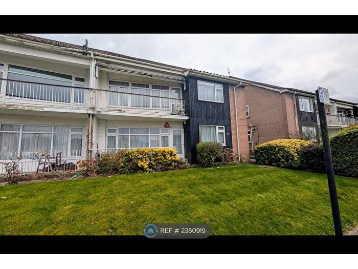 3 Bedroom Maisonette To Rent In Dene Gardens, Stanmore, HA7