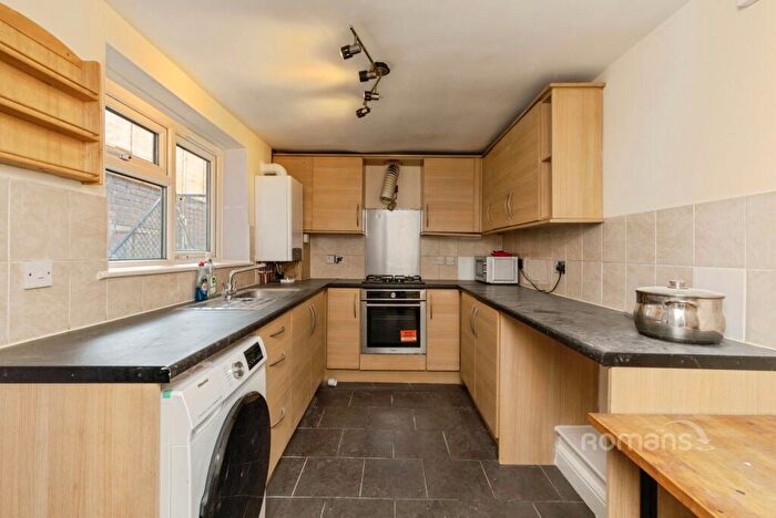 1 Bedroom Flat To Rent In Campbell Street, Bristol, Somerset, BS2