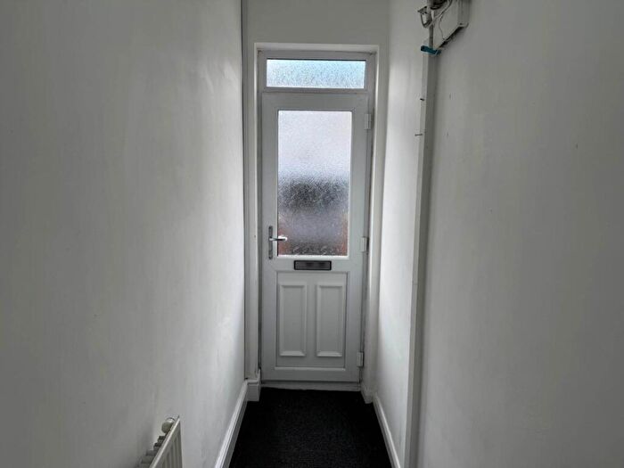 3 Bedroom Terraced House To Rent In Eleanor Street, Grimsby, DN32
