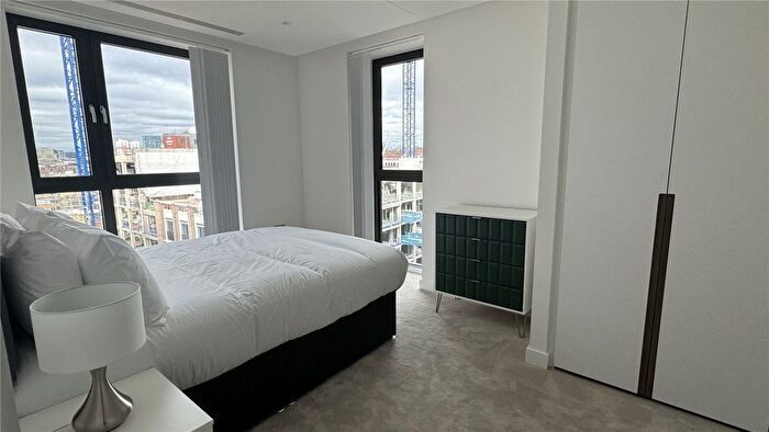 2 Bedroom Flat To Rent In Dispatch House, Postmark. Paragon Square, London, WC1X