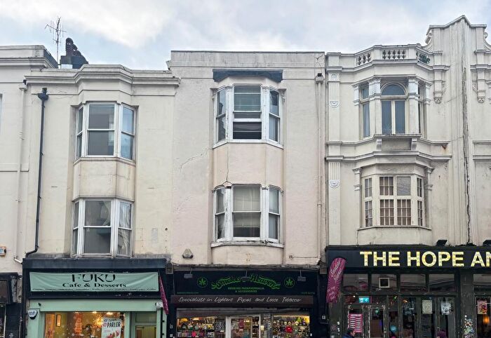 2 Bedroom Flat To Rent In Zion Gardens, Brighton, BN1