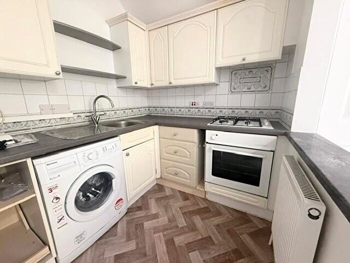 2 Bedroom Flat To Rent In Old Christchurch Road, Town Centre, BH1
