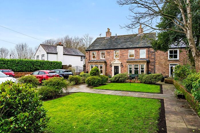 2 Bedroom Flat For Sale In Elton Vale Road, Bury, BL8