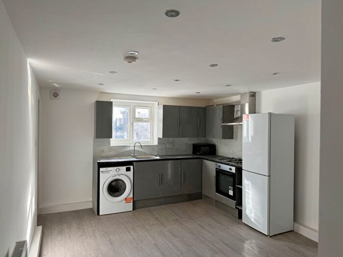 3 Bedroom Terraced House To Rent In Romford Road, London, London, London, E7