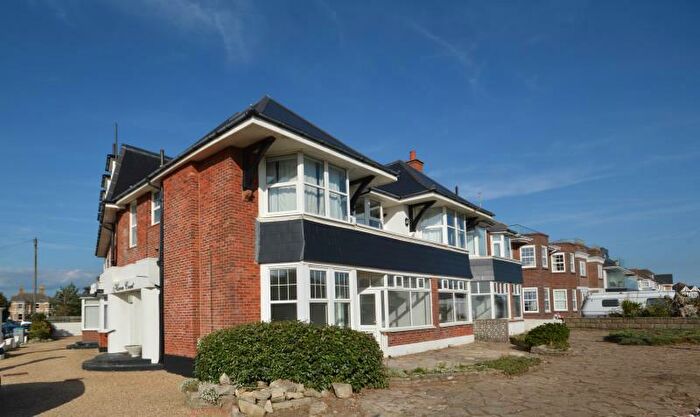 2 Bedroom Flat To Rent In Southbourne Cliff Top Above Beach, BH6