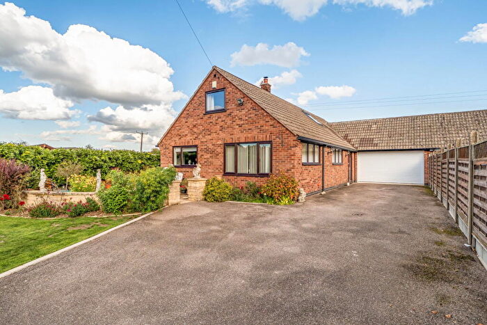 4 Bedroom Detached Bungalow For Sale In Oakwood, Kirby Bellars, LE14