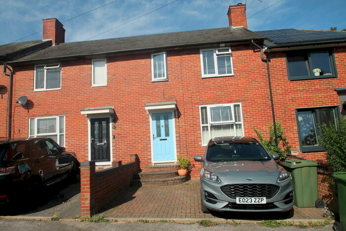 3 Bedroom Semi-Detached House To Rent In Wigmore Road, SM5