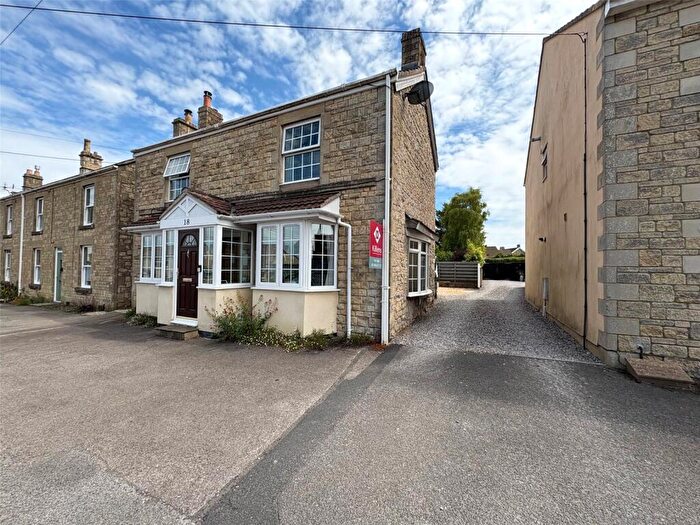 4 Bedroom Detached House For Sale In A Spacious & Bright Four Bedroom Detached House With Large Garden & Off Street Parking, BA2