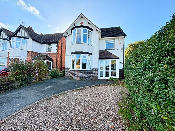 3 Bedroom Detached House To Rent In Streetsbrook Road, B90