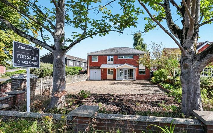 5 Bedroom Detached House For Sale In Drayton High Road, Hellesdon, Norwich, Norfolk, NR6