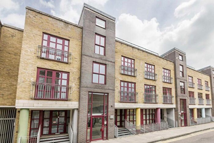 2 Bedroom Flat To Rent In Quaker Street, Quaker Street, E1
