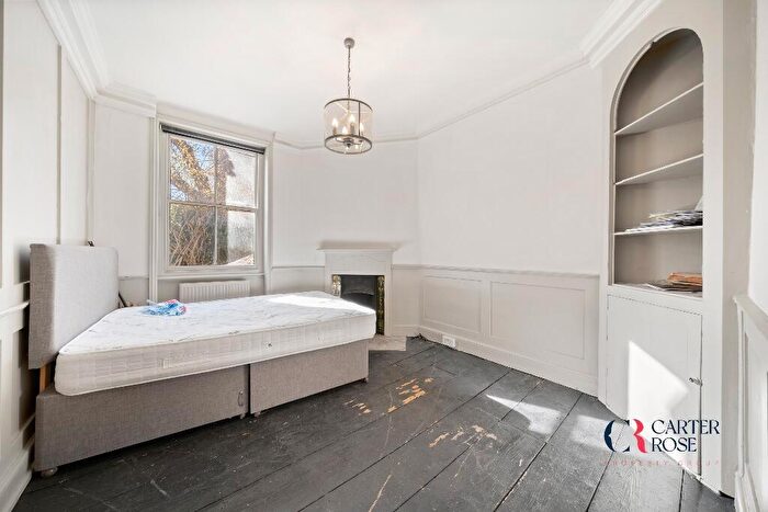 5 Bedroom Town House To Rent In Kennington Road, London, SE11