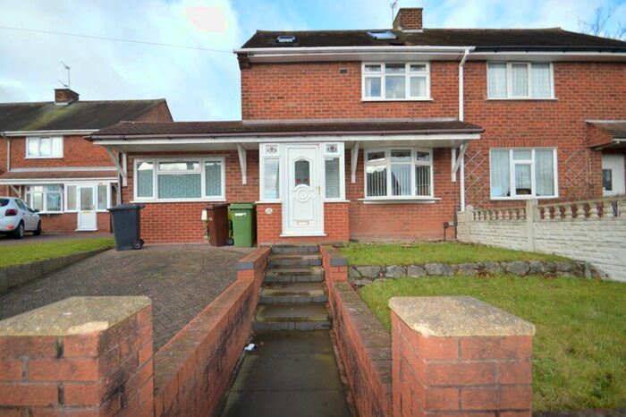 4 Bedroom Semi-Detached House To Rent In Parker Road, Wolverhampton, WV11