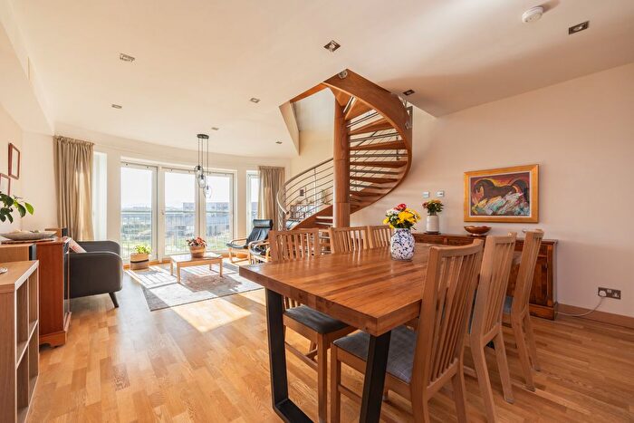 2 Bedroom Flat For Sale In / Western Harbour Drive, Edinburgh, EH6