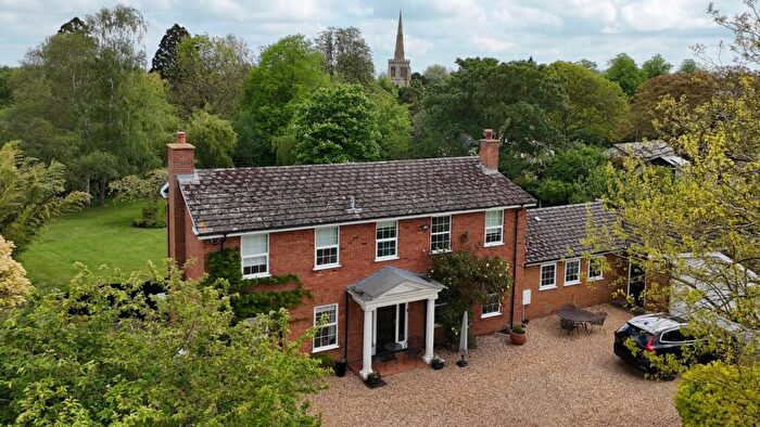 5 Bedroom Detached House For Sale In High Street, Catworth, Huntingdon, PE28