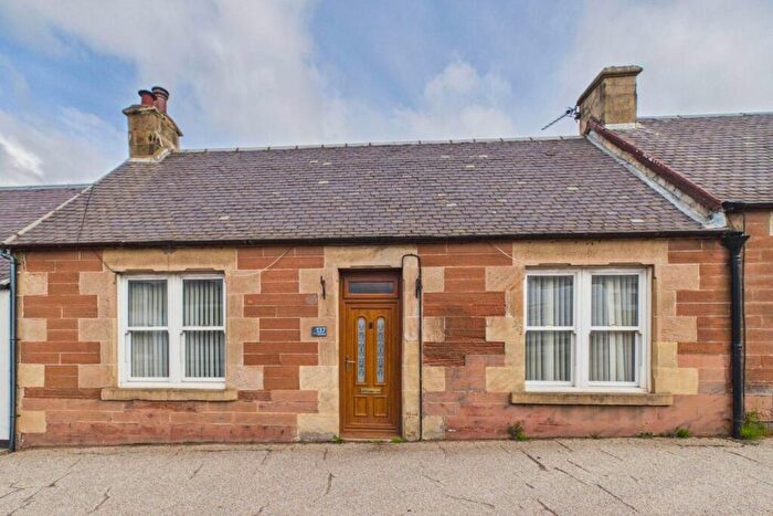 2 Bedroom Terraced House For Sale In Main Street, Carnwath, ML11