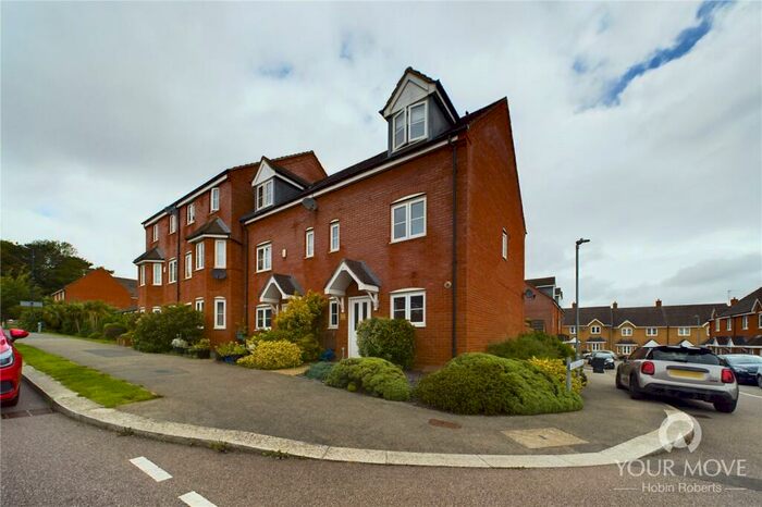 3 Bedroom House To Rent In Kent Road, Northampton, NN5