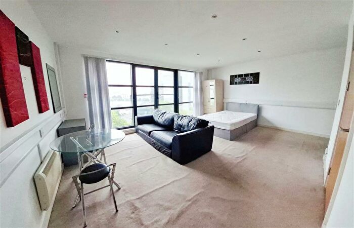 1 Bedroom Property To Rent In Castle Lofts, Castle Street, Swansea, SA1
