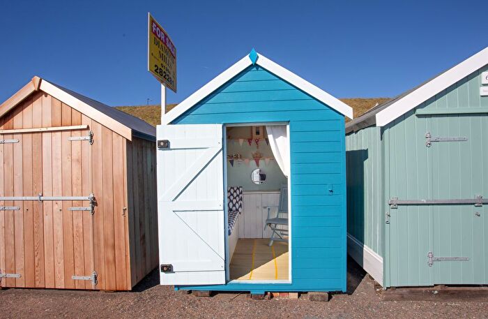 Chalet For Sale In Cliff Road, Old Felixstowe, Felixstowe, IP11