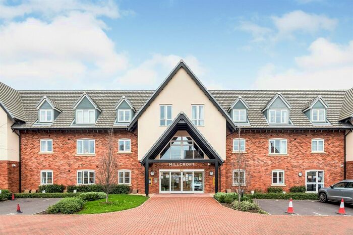 2 Bedroom Flat For Sale In Tumim Court, Wallingford, OX10