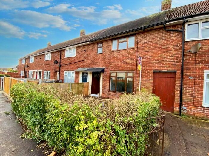 3 Bedroom Terraced House To Rent In Calder Grove, Hull, HU8