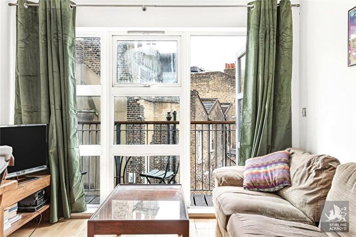 1 Bedroom Flat To Rent In Reading Lane, Hackney, London, E8