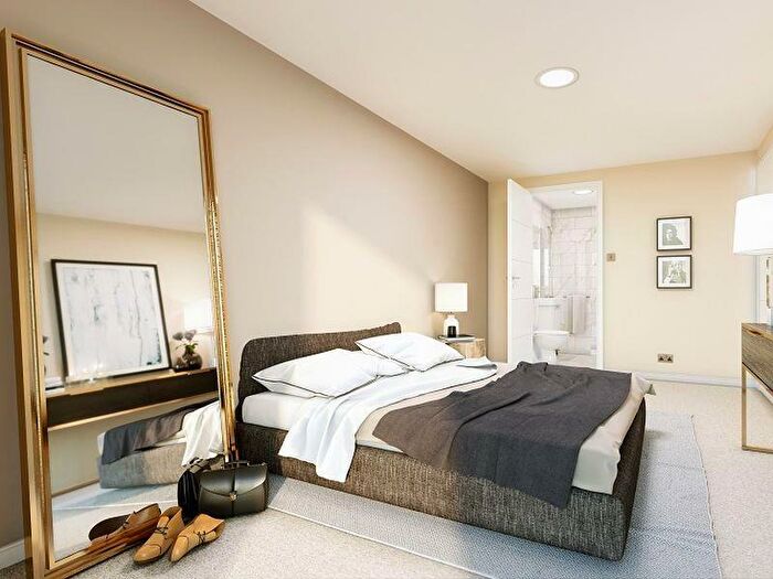 1 Bedroom Apartment For Sale In Quay Central, Liverpool, L3