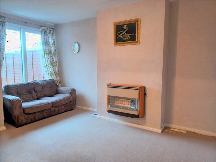 4 Bedroom Semi-Detached House To Rent In Wilkins Road, Oxford, Oxfordshire, OX4