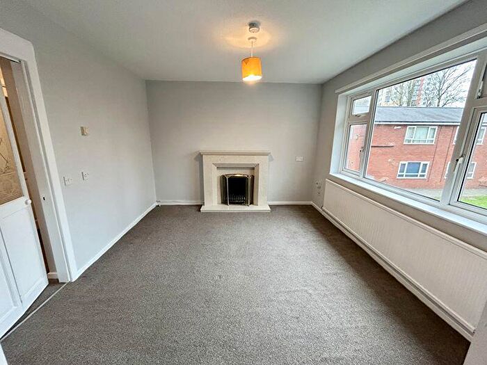 1 Bedroom Apartment To Rent In St. Andrews Avenue, Manchester, M30