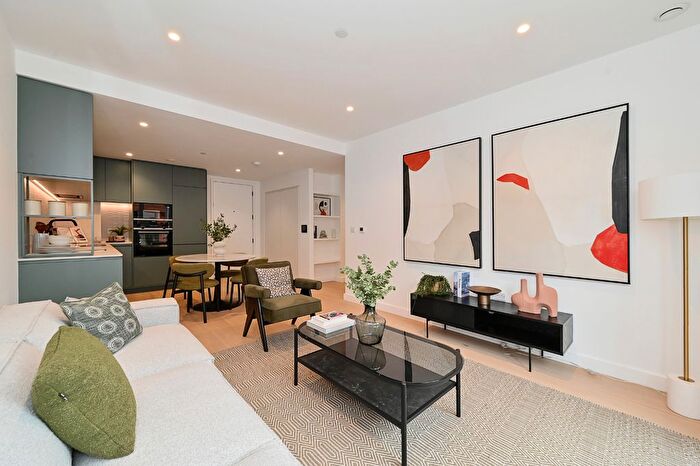 2 Bedroom Flat For Sale In Brent Cross Town, NW2