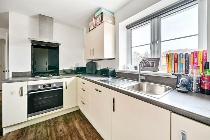 2 Bedroom Coach House For Sale In Cavendish Drive, Locks Heath, SO31