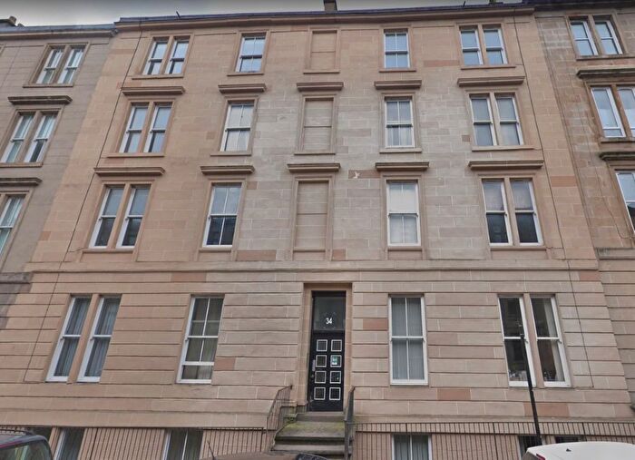7 Bedroom Flat To Rent In West End Park Street, Glasgow, G3