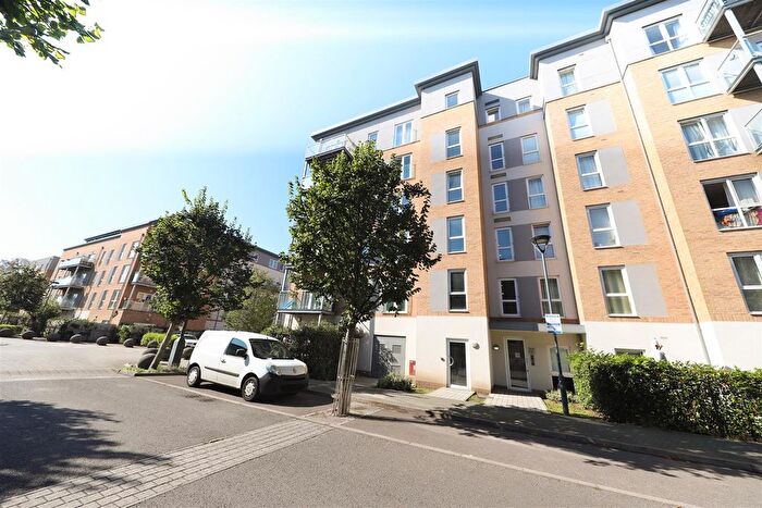 1 Bedroom Flat For Sale In Chelsea Lodge, West Drayton, UB7