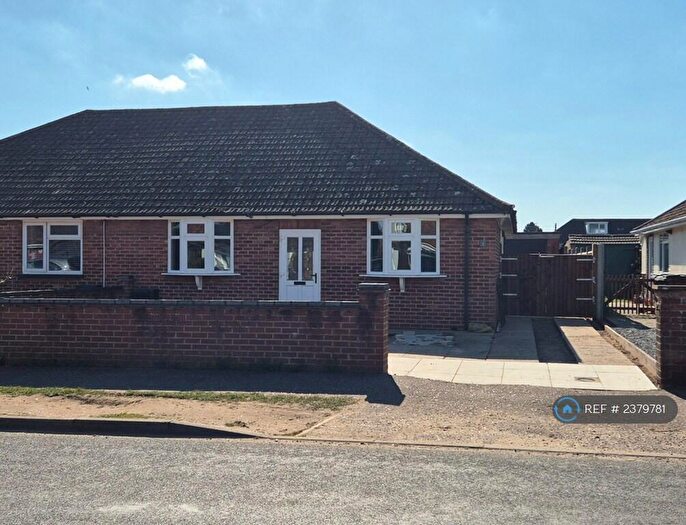3 Bedroom Bungalow To Rent In Bush Road, Norwich, NR6