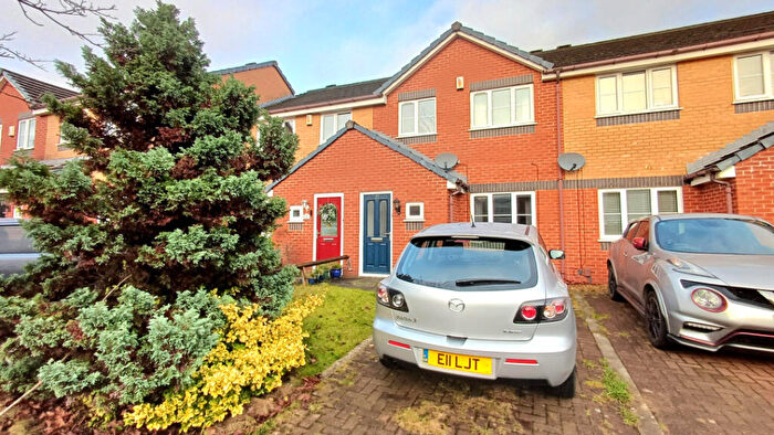 3 Bedroom Terraced House For Sale In Seddon Street, Manchester, M26