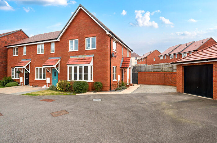 3 Bedroom Semi-Detached House For Sale In Conager Close, Nursling, Southampton, Hampshire, SO16