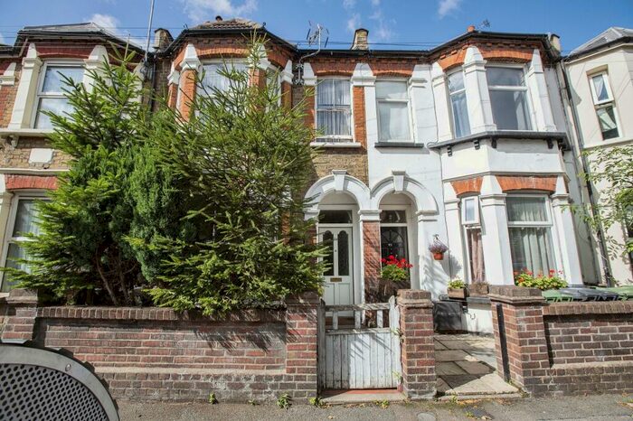 3 Bedroom Terraced House To Rent In Mayville Rod, Leyton, E11