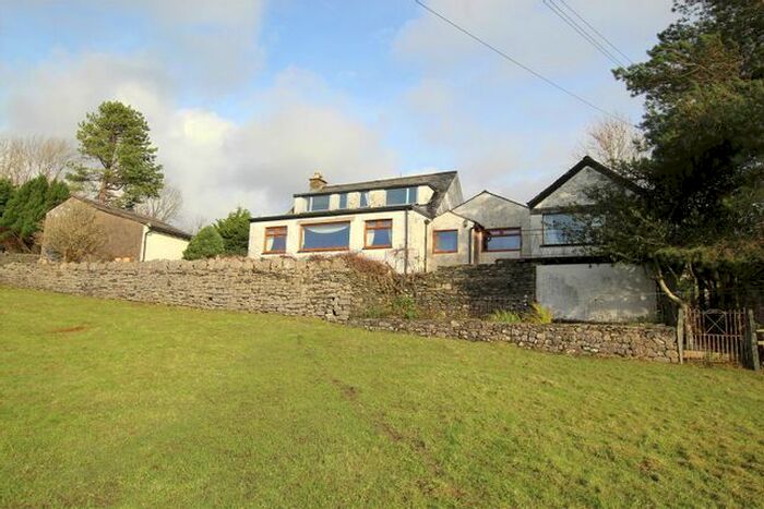 4 Bedroom Bungalow For Sale In Green Hills, Skelsmergh, Kendal, Cumbria, LA8