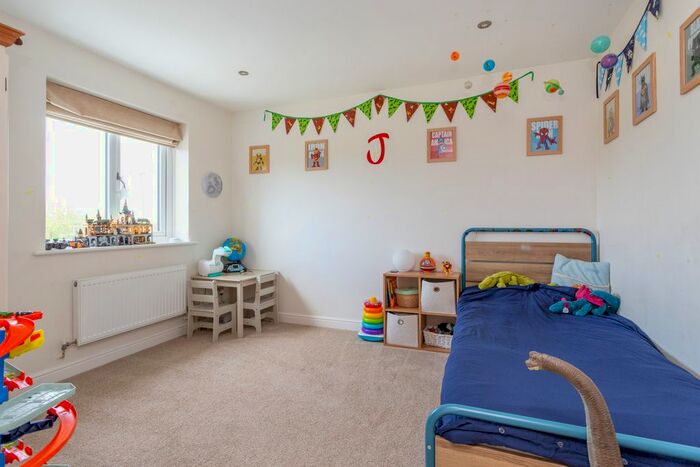 4 Bedroom Detached House For Sale In Moor Close, Wheldrake, York, YO19