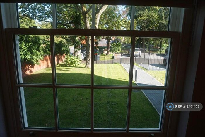 3 Bedroom Flat To Rent In The Grange, Beeston, Nottingham, NG9