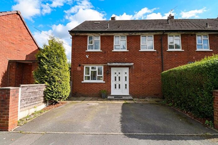 3 Bedroom Terraced House For Sale In Meadowgate Road, Salford, M6