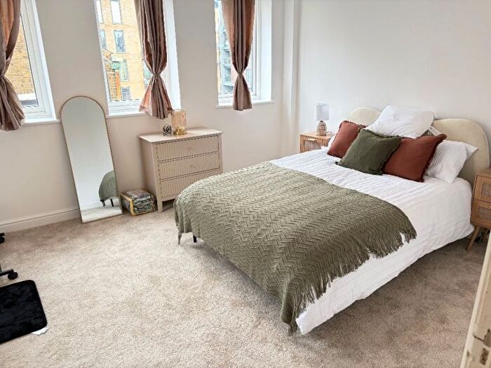 1 Bedroom Flat To Rent In Very Near Broadway Area, West Ealing, W13