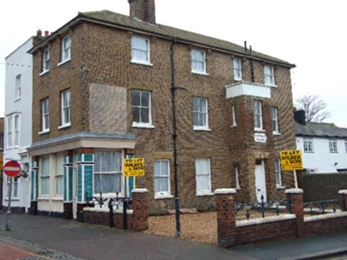 2 Bedroom Flat To Rent In Charles Street, Herne Bay, CT6