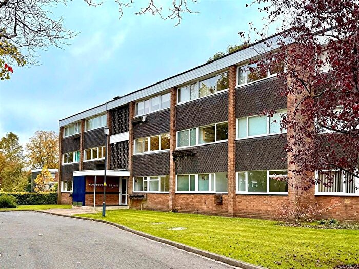 2 Bedroom Flat To Rent In Woodbourne, Augustus Road, Edgbaston, Birmingham, B15