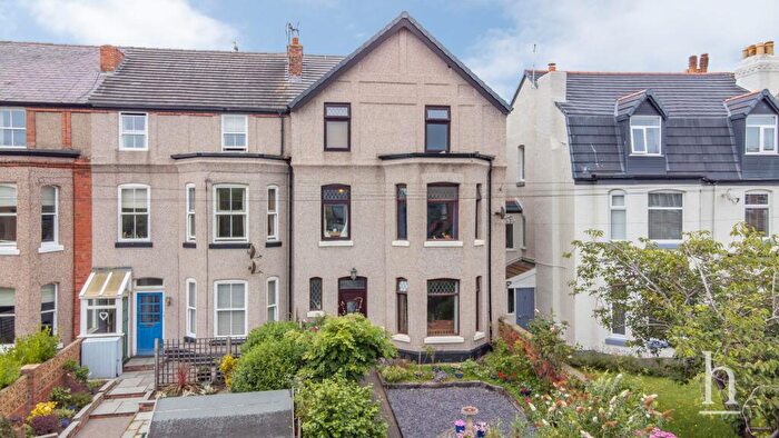 7 Bedroom End Of Terrace House For Sale In Queens Road, Hoylake, CH47