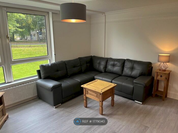2 Bedroom Flat To Rent In Acre Road, Glasgow, G20