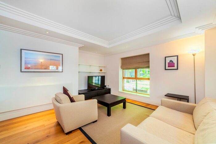 2 Bedroom Flat To Rent In Dean Ryle Street, Westminster, London, SW1P