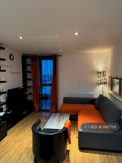 2 Bedroom Flat To Rent In Lemonade Building, Barking, IG11