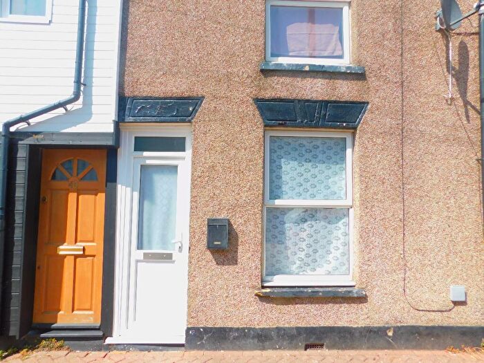 3 Bedroom Terraced House To Rent In Alma Street, Sheerness, ME12